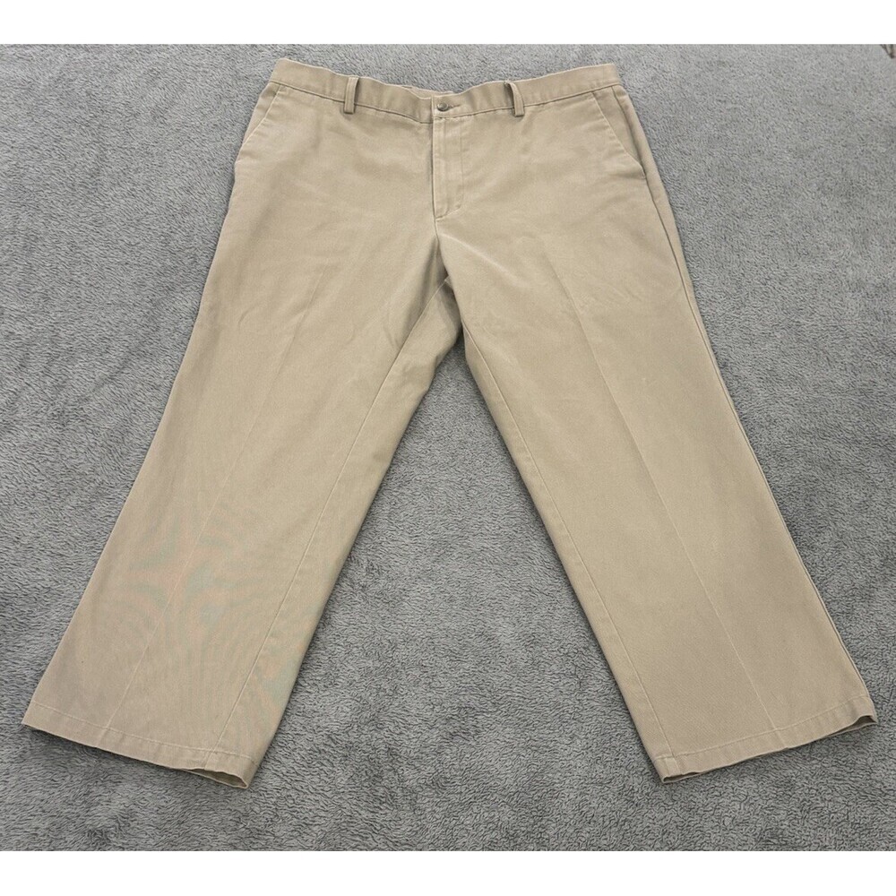 Dockers Men’s Size 38x29 Classic Fit Beige Pants W/Pockets, Zipper, & Button